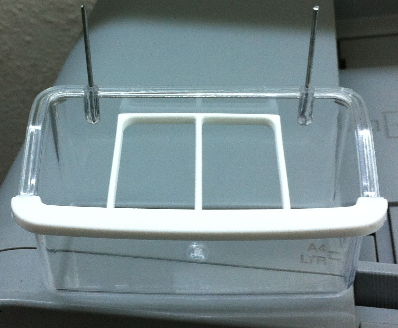 Comedero Rastrillo Pequeño 10cm.